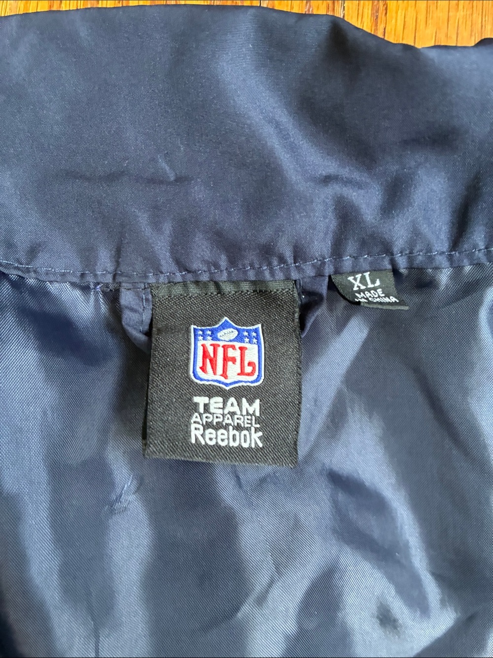 Navy NFL Chicago Bears Apparel Rain Jacket - Picture 2 of 5